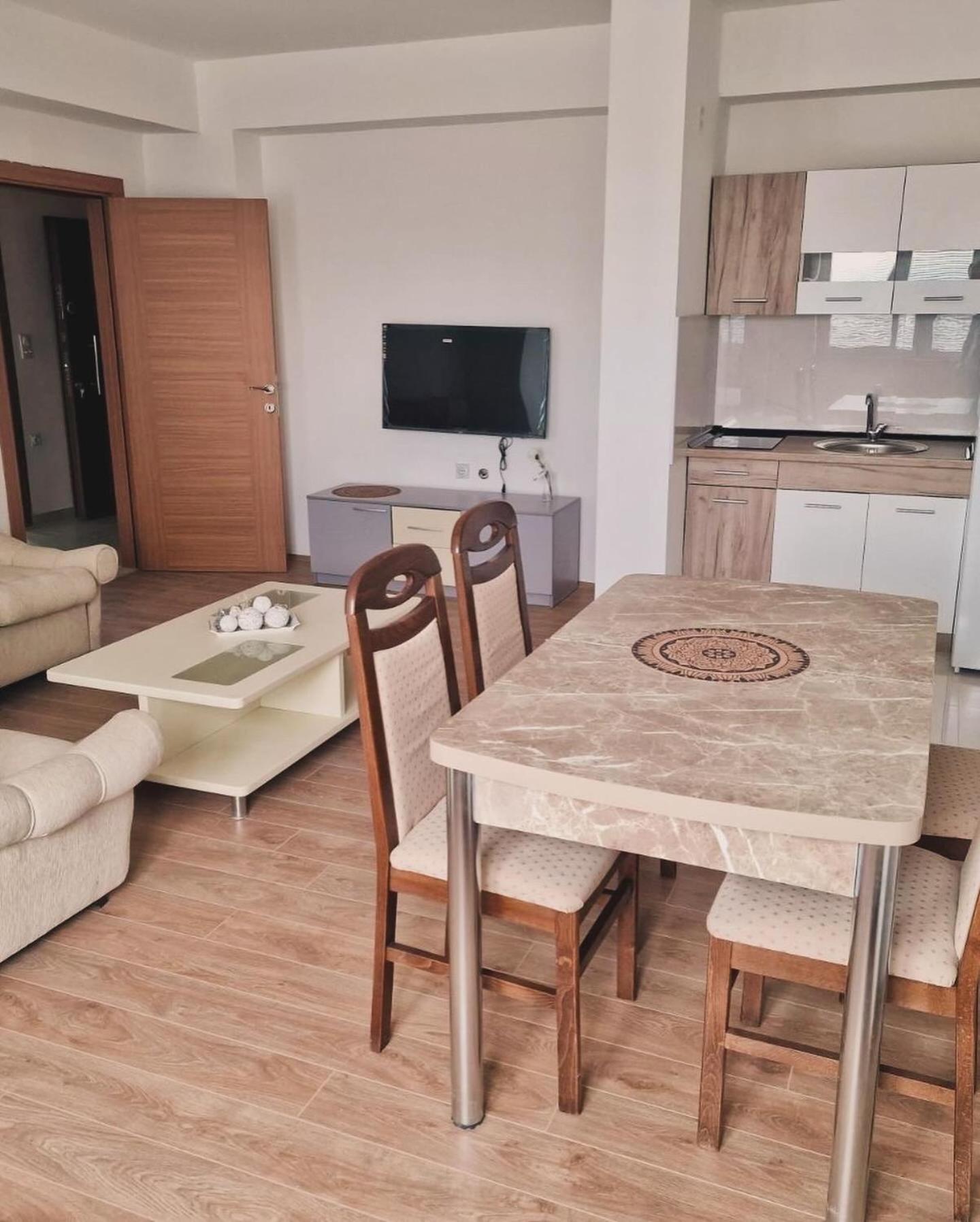 ביטולה Central Comfort- Fresh & Modern מראה חיצוני תמונה